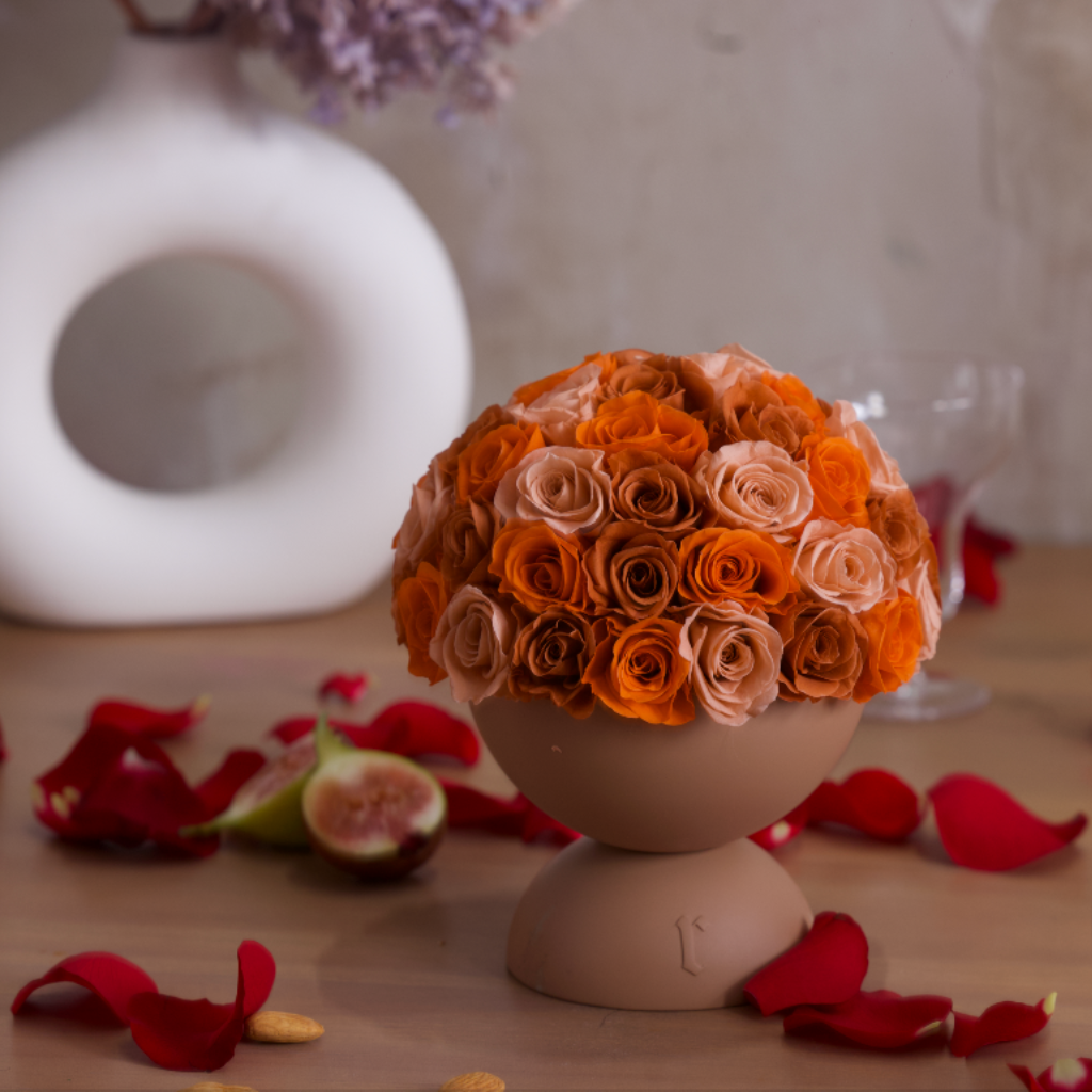 30 Forever Roses in a Porcelain Vase | Rococo